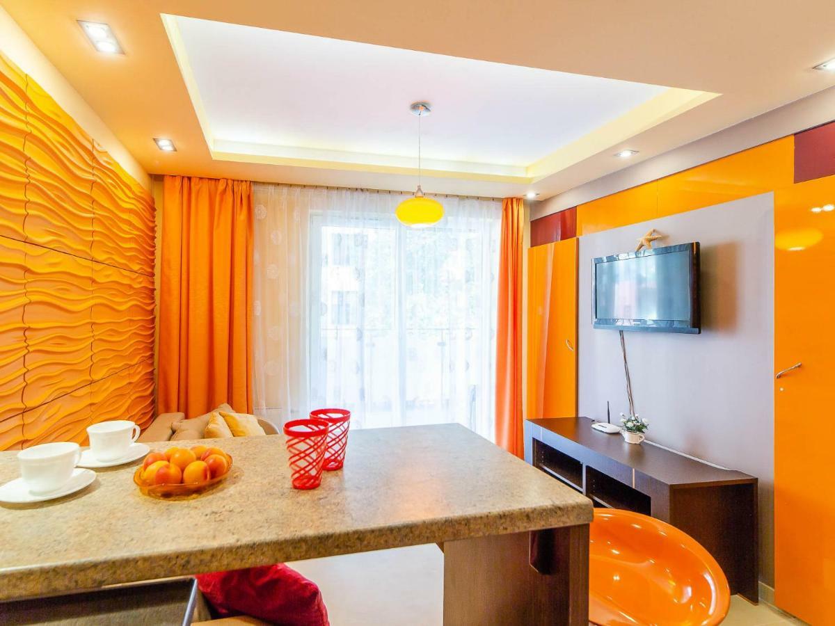 Apartament Pomaranczowy Z Basenem,Sauna-Blisko Morza. Kołobrzeg Buitenkant foto