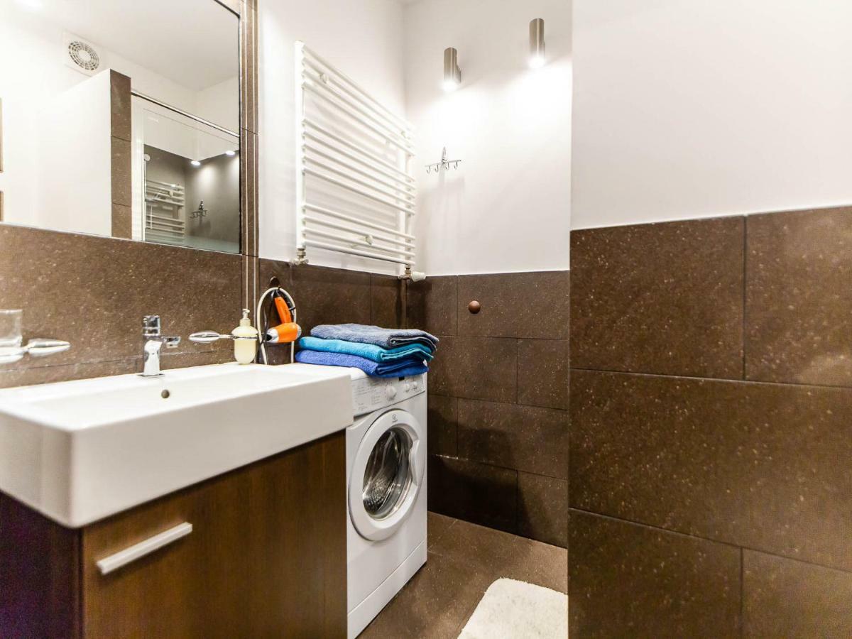 Apartament Pomaranczowy Z Basenem,Sauna-Blisko Morza. Kołobrzeg Buitenkant foto